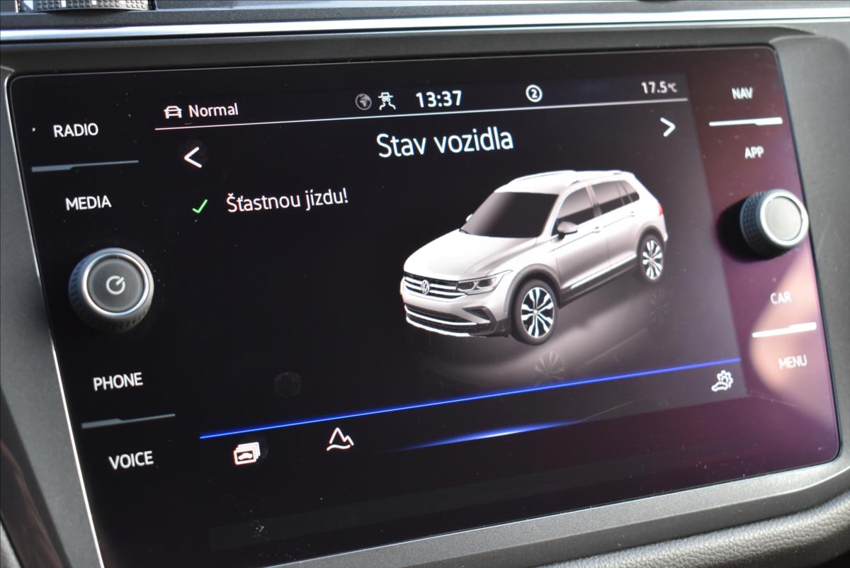 Volkswagen Tiguan Allspace 2,0 TDi  DSG 4x4 R-Line 7Míst Virtual - 31