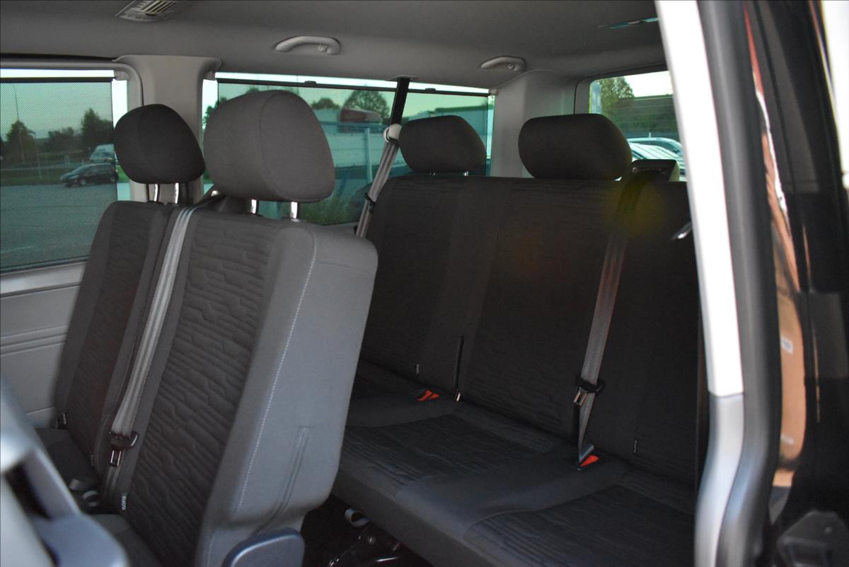 Volkswagen Caravelle 2,0 TDi  DSG LONG BULLI Virtual LED - 10