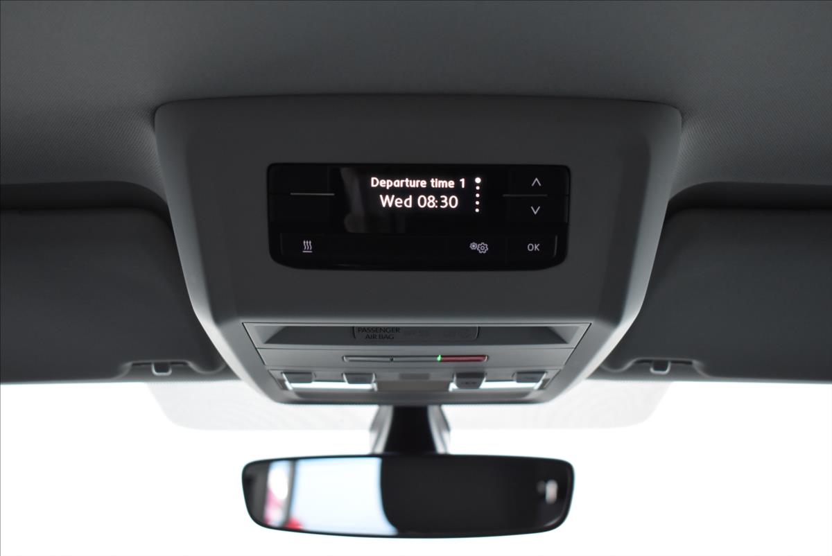Volkswagen Caravelle 2,0 TDi  DSG LONG BULLI Virtual LED - 17