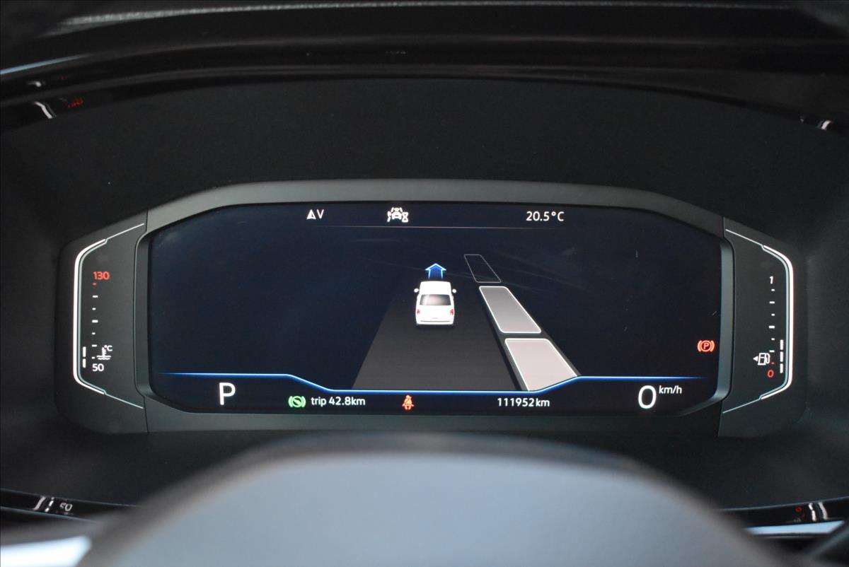Volkswagen Caravelle 2,0 TDi  DSG LONG BULLI Virtual LED - 34