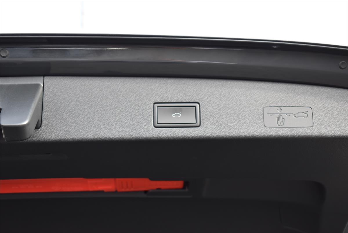 Volkswagen Golf 2,0 TDi  DSG 4x4 Alltrack LED Kamera - 11