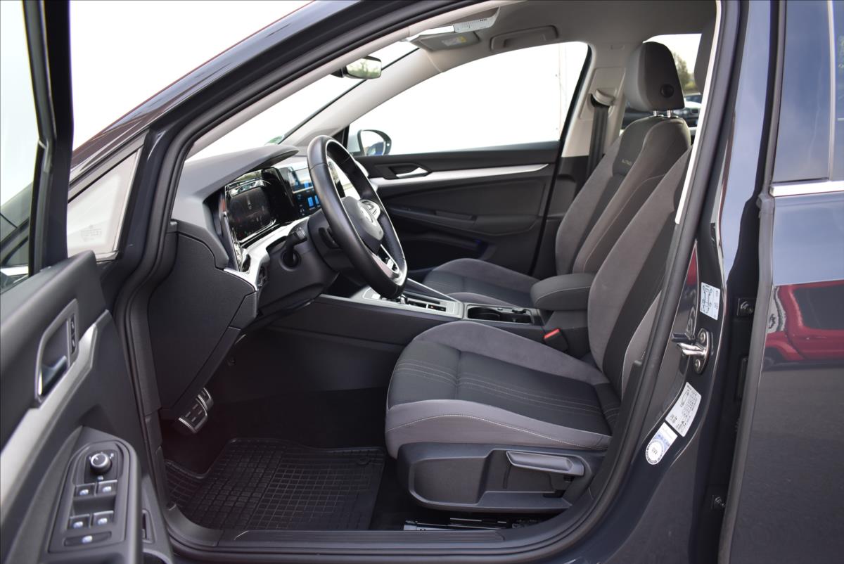 Volkswagen Golf 2,0 TDi  DSG 4x4 Alltrack LED Kamera - 21