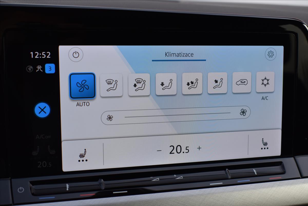 Volkswagen Golf 2,0 TDi  DSG 4x4 Alltrack LED Kamera - 45