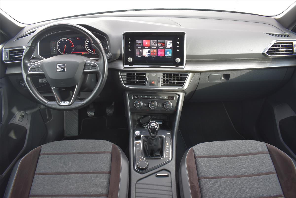 Seat Tarraco 1,5 TSi  Xcellence 7-Míst LED Panorama - 16