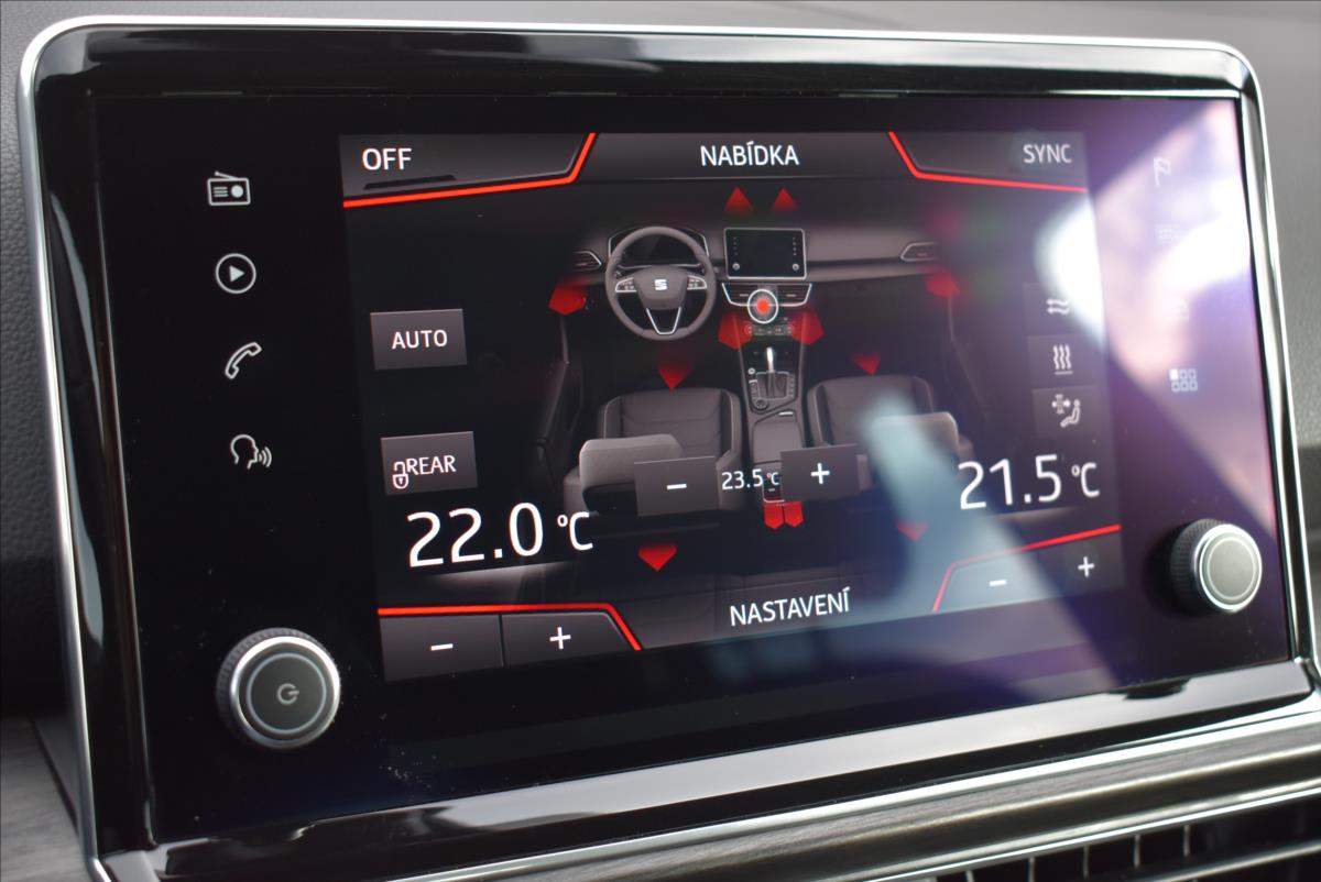 Seat Tarraco 1,5 TSi  Xcellence 7-Míst LED Panorama - 37