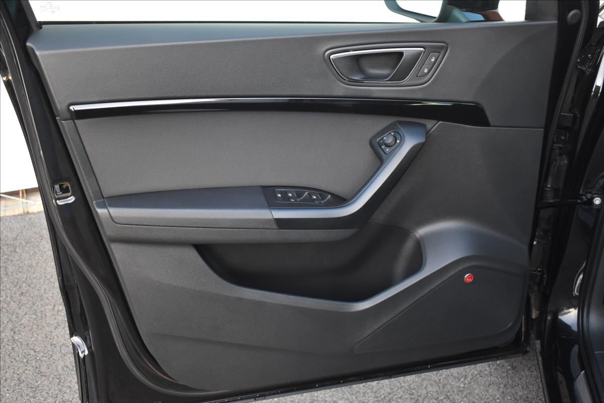 Seat Ateca 2,0 TDi  DSG 4x4 FR-Line LED Assist - 20