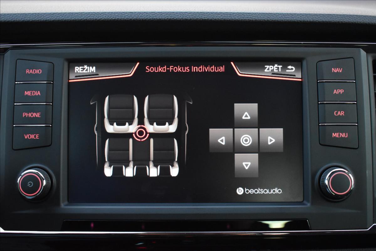 Seat Ateca 2,0 TDi  DSG 4x4 FR-Line LED Assist - 42