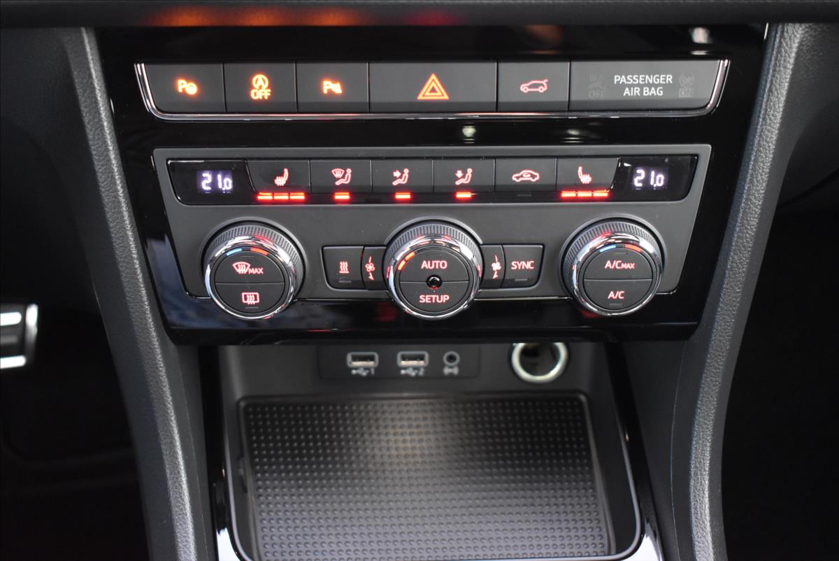 Seat Ateca 2,0 TDi  DSG 4x4 FR-Line LED Assist - 45