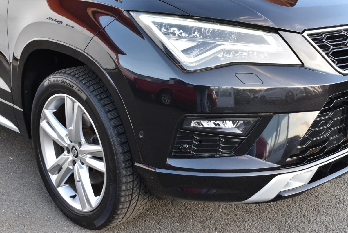 Seat Ateca 2,0 TDi  DSG 4x4 FR-Line LED Assist - 2