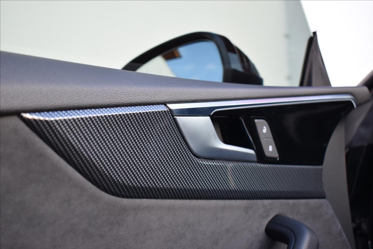 Audi A5 2,0 40TDi  quattro S-Line LED Matrix - 15