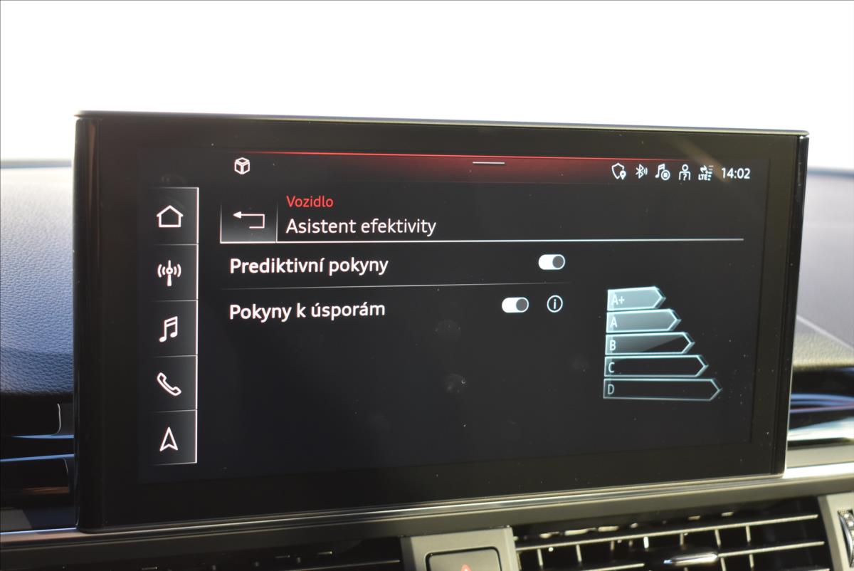 Audi A5 2,0 40TDi  quattro S-Line LED Matrix - 29
