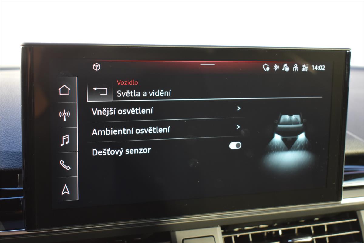 Audi A5 2,0 40TDi  quattro S-Line LED Matrix - 31