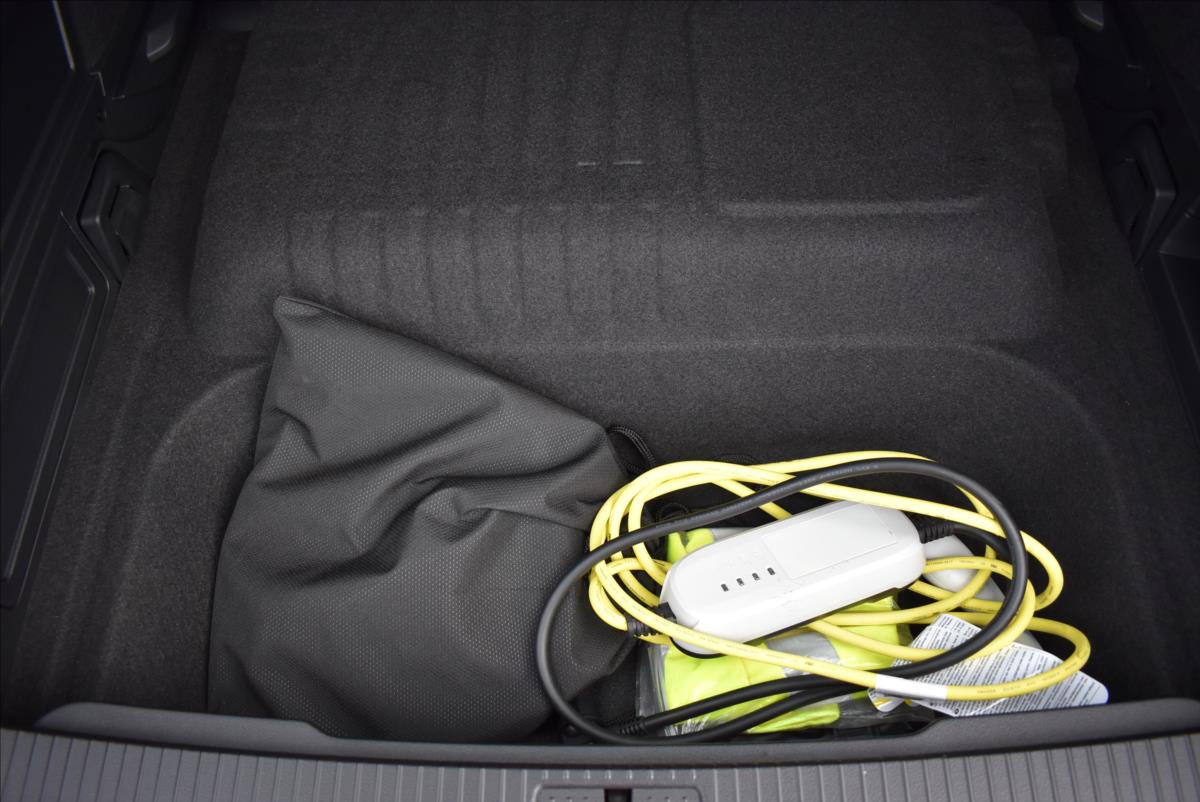 Volkswagen Passat 1,4 TSi  DSG GTE Virtual LED Assist - 12