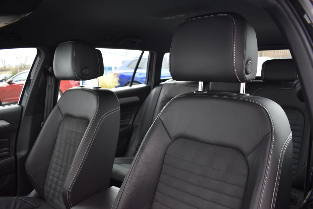 Volkswagen Passat 1,4 TSi  DSG GTE Virtual LED Assist - 23