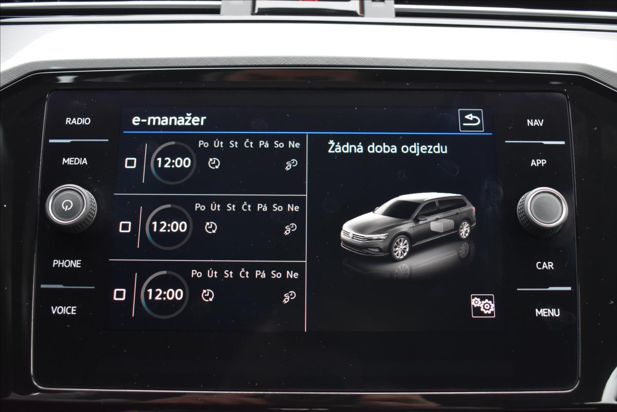 Volkswagen Passat 1,4 TSi  DSG GTE Virtual LED Assist - 43