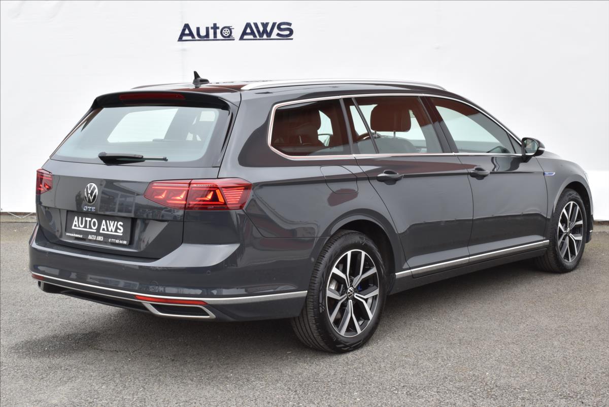 Volkswagen Passat 1,4 TSi  DSG GTE Virtual LED Assist - 6