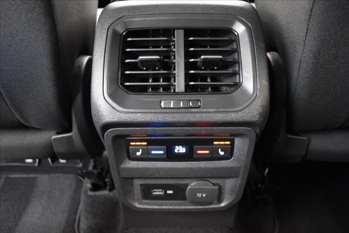 Volkswagen Tiguan Allspace 2,0 BiTDi  DSG 4x4 R-Line LED Assist - 13