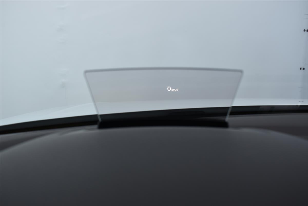 Volkswagen Tiguan Allspace 2,0 BiTDi  DSG 4x4 R-Line LED Assist - 26