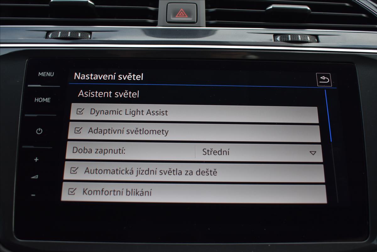 Volkswagen Tiguan Allspace 2,0 BiTDi  DSG 4x4 R-Line LED Assist - 31