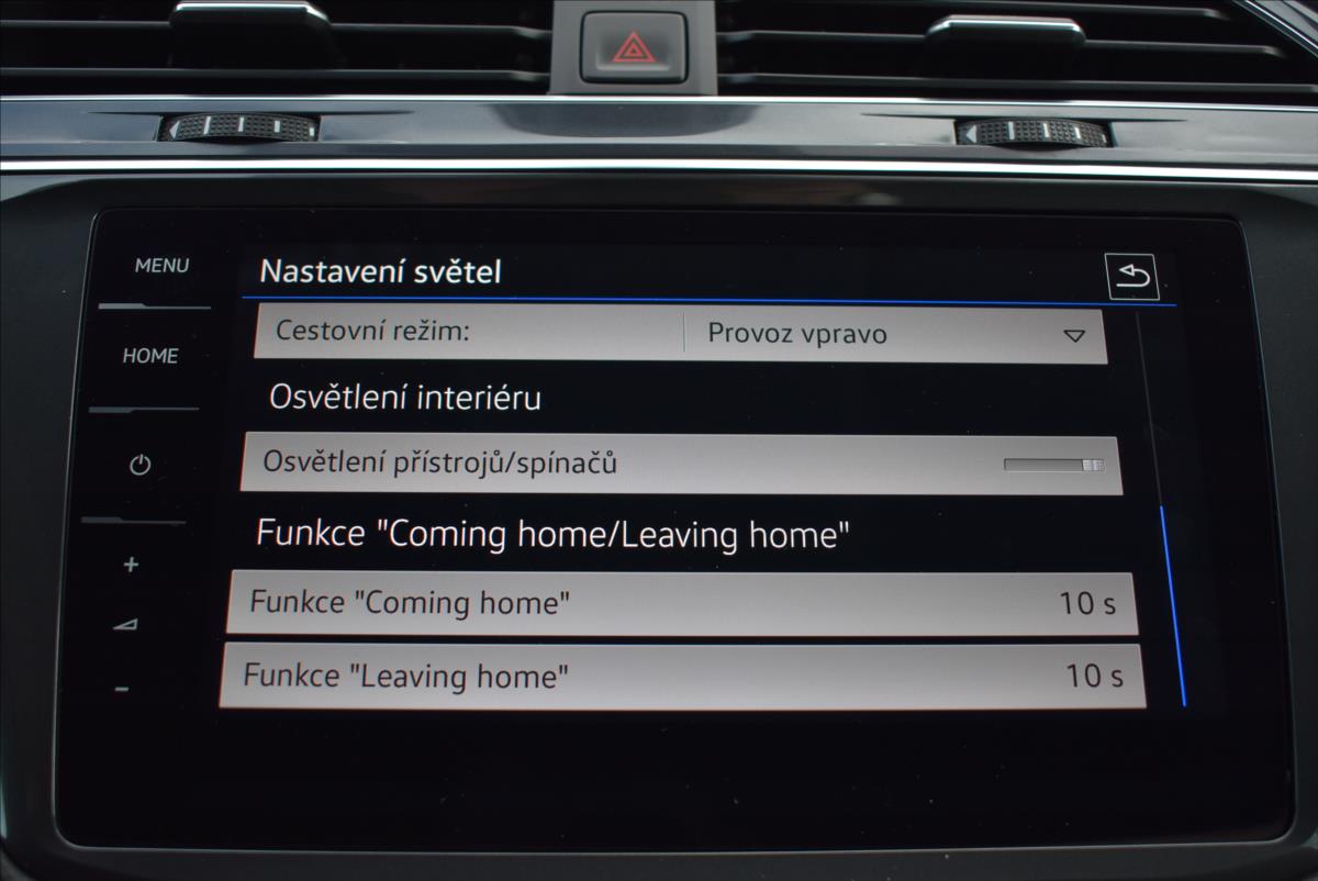 Volkswagen Tiguan Allspace 2,0 BiTDi  DSG 4x4 R-Line LED Assist - 32