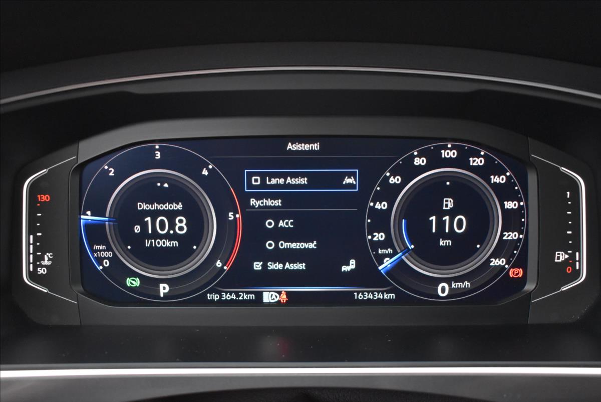 Volkswagen Tiguan Allspace 2,0 BiTDi  DSG 4x4 R-Line LED Assist - 27