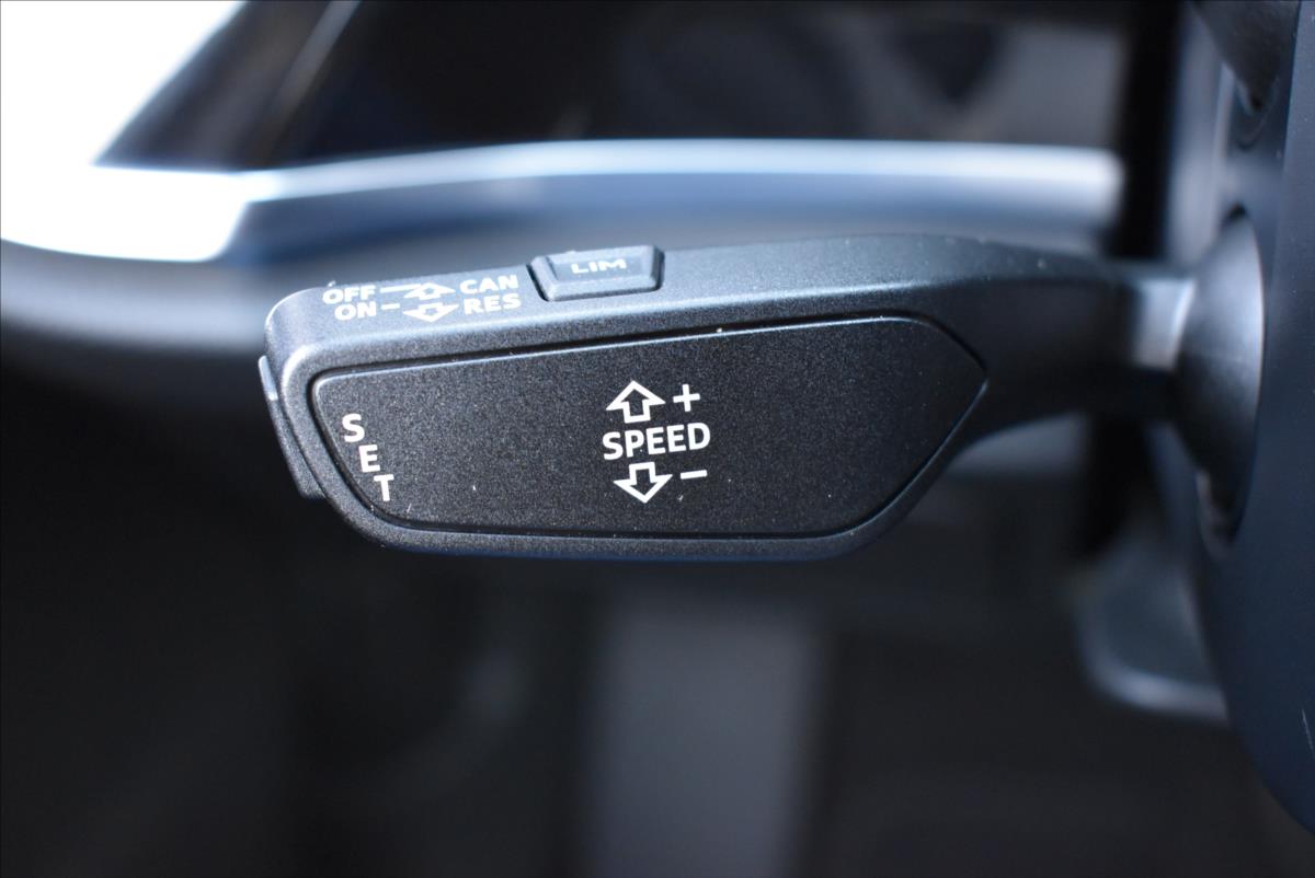 Audi Q3 1,5 TFSi  S-Tronic LED Virtual Assist - 24