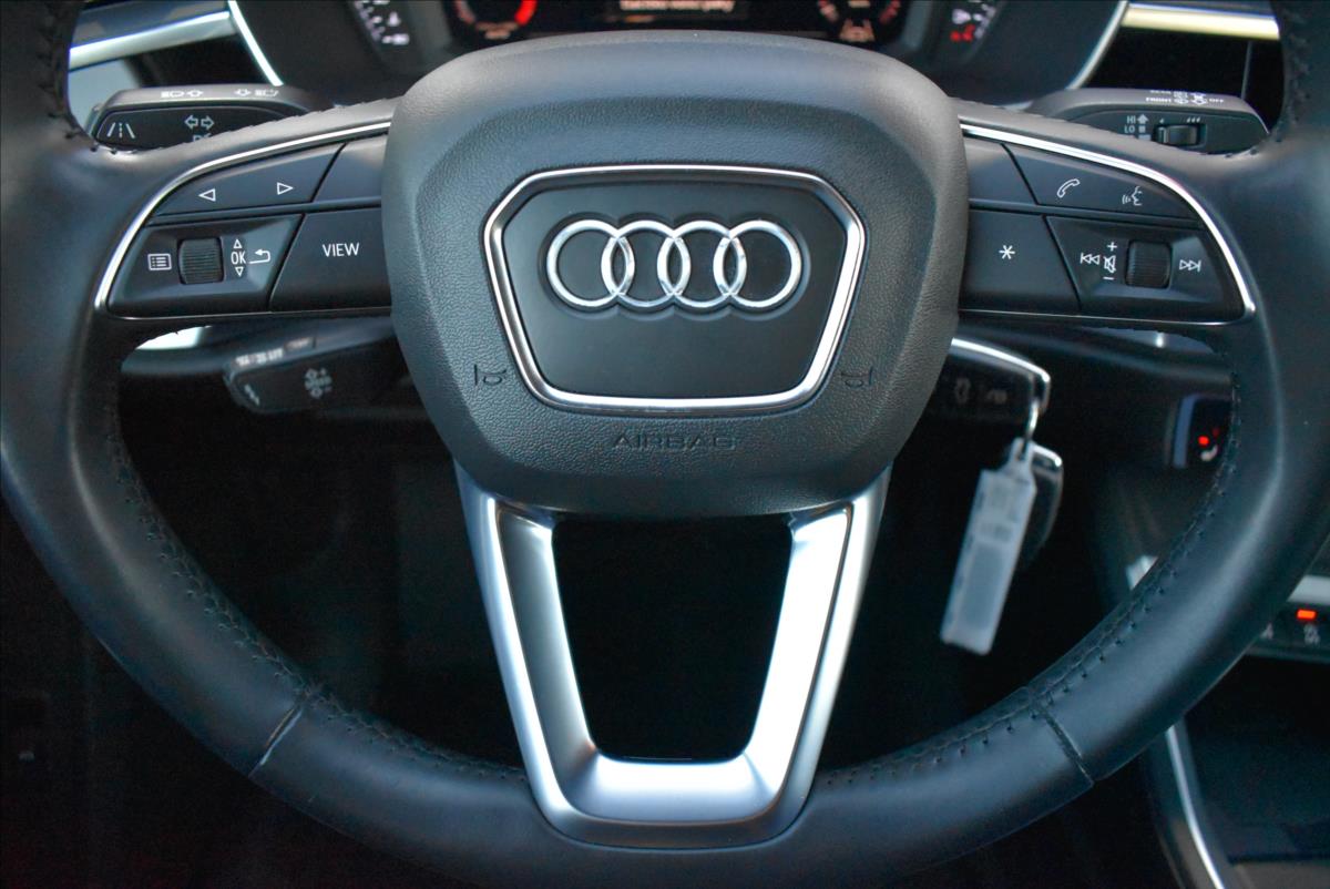 Audi Q3 1,5 TFSi  S-Tronic LED Virtual Assist - 43