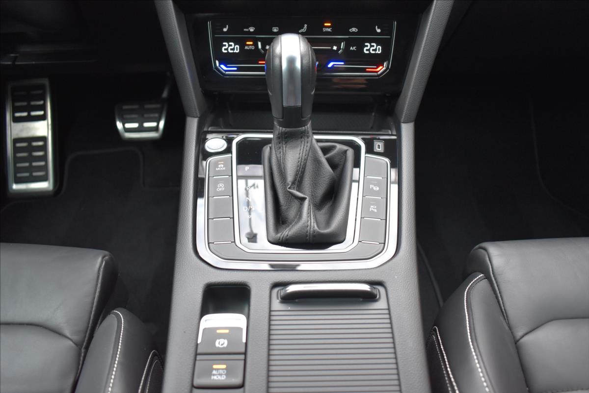 Volkswagen Passat 2,0 TDi  DSG 4x4 Alltrack LED Assist - 16