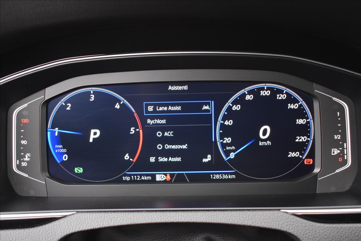 Volkswagen Passat 2,0 TDi  DSG 4x4 Alltrack LED Assist - 26