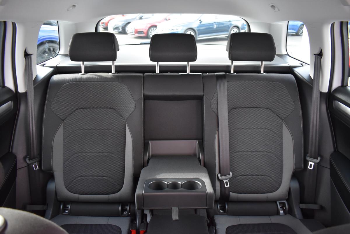 Škoda Kodiaq 2,0 TDi  DSG Ambition Virtual Kamera - 17