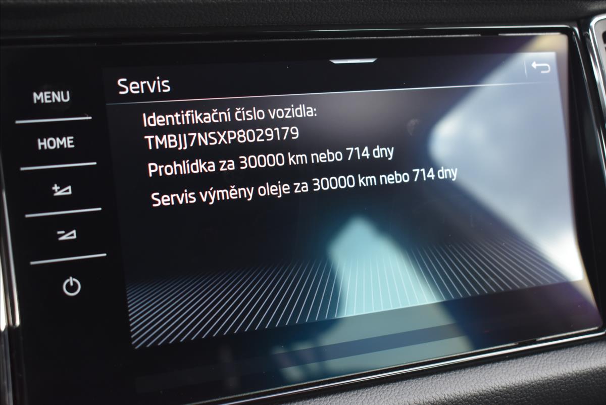 Škoda Kodiaq 2,0 TDi  DSG Ambition Virtual Kamera - 29