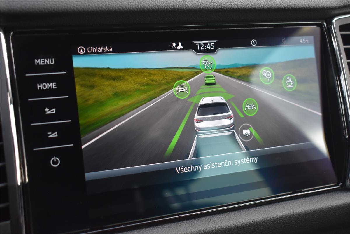 Škoda Kodiaq 2,0 TDi  DSG Ambition Virtual Kamera - 30