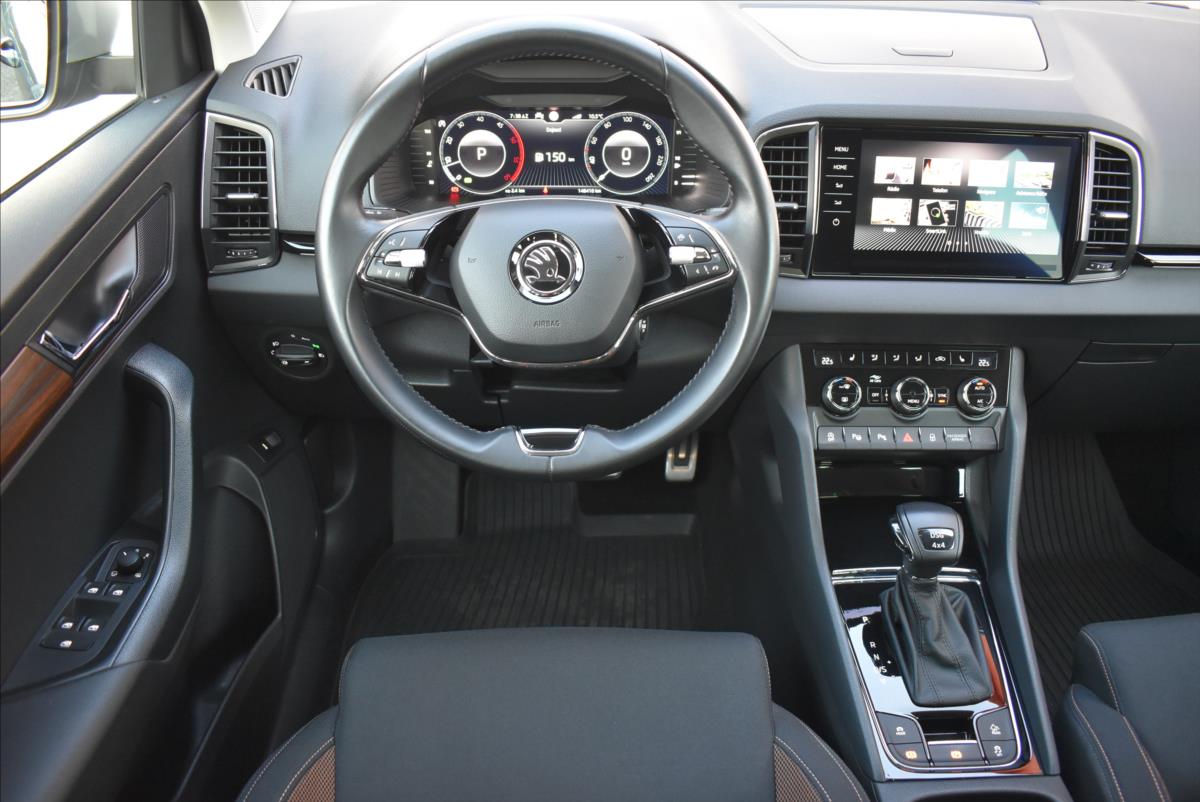 Škoda Karoq 2,0 TDi  DSG 4x4 Scout Virtual Kamera - 20