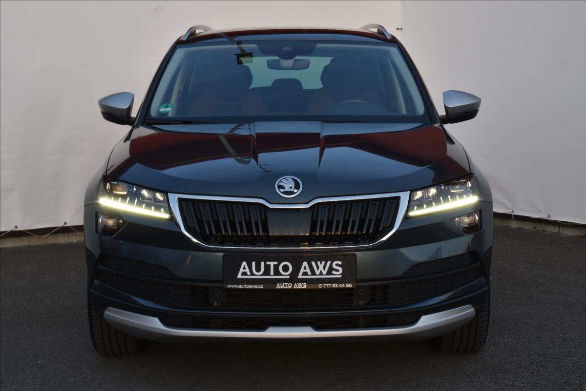 Škoda Karoq 2,0 TDi  DSG 4x4 Scout Virtual Kamera - 1