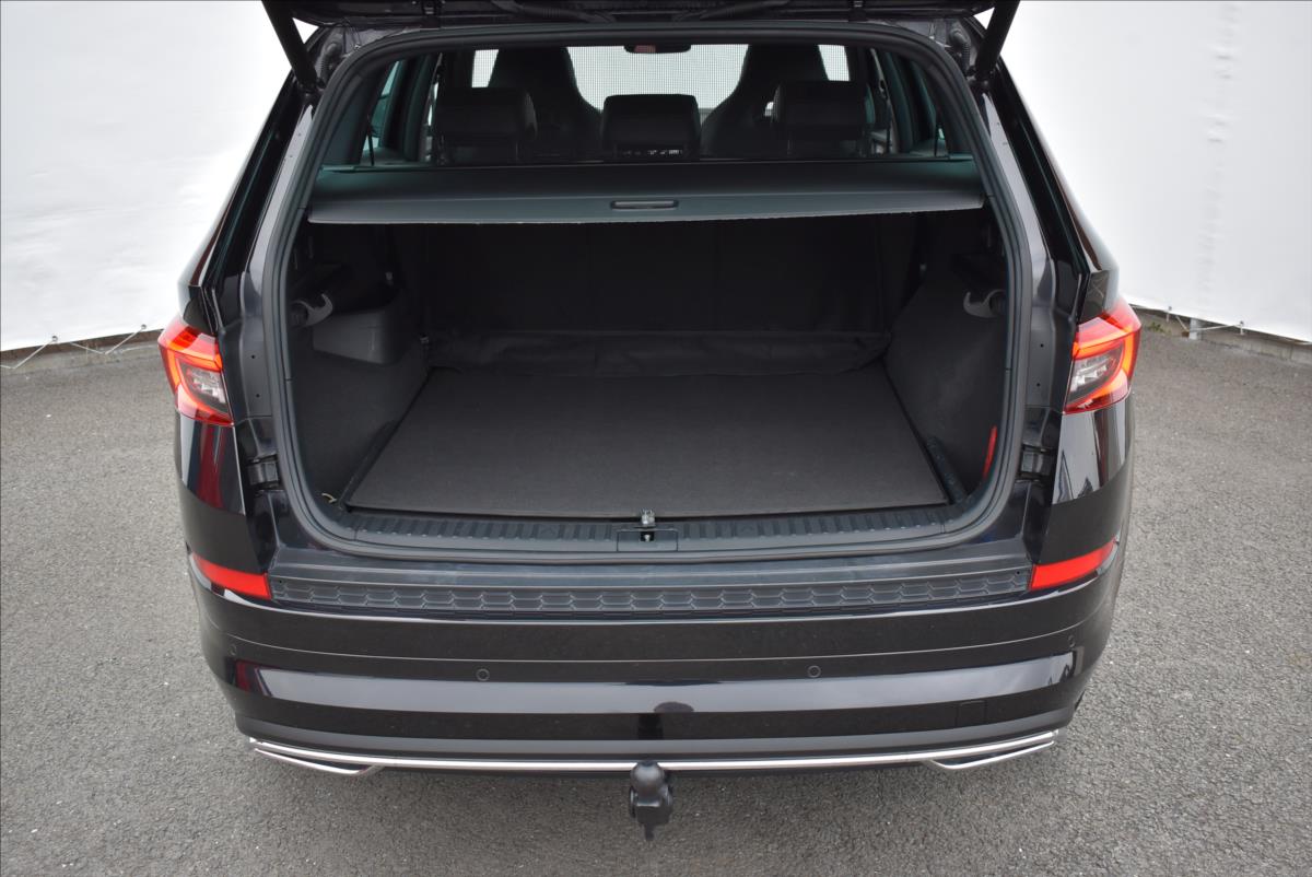 Škoda Kodiaq 2,0 TDi  DSG Sportline Virtual Canton - 11