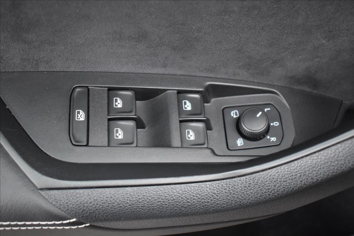 Škoda Kodiaq 2,0 TDi  DSG Sportline Virtual Canton - 22