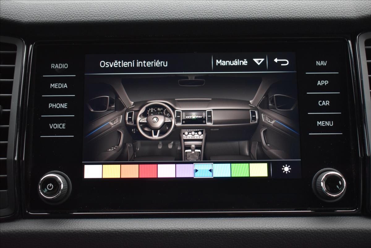 Škoda Kodiaq 2,0 TDi  DSG Sportline Virtual Canton - 33