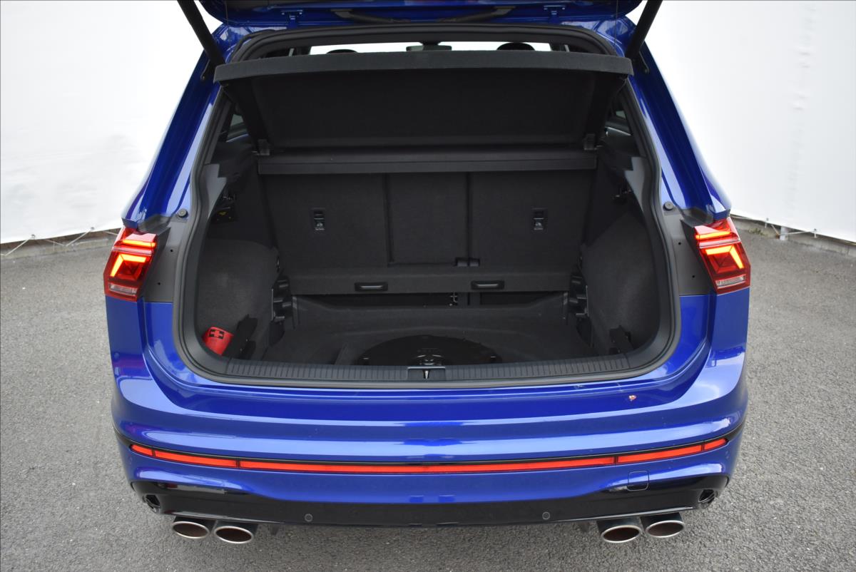 Volkswagen Tiguan 2,0 TSi  DSG 4x4 R 235kW LED Assist - 11