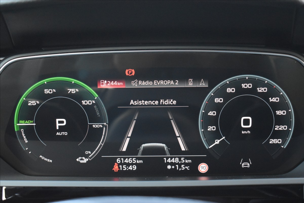 Audi e-tron 55  300KW Advanced Panorama - 28