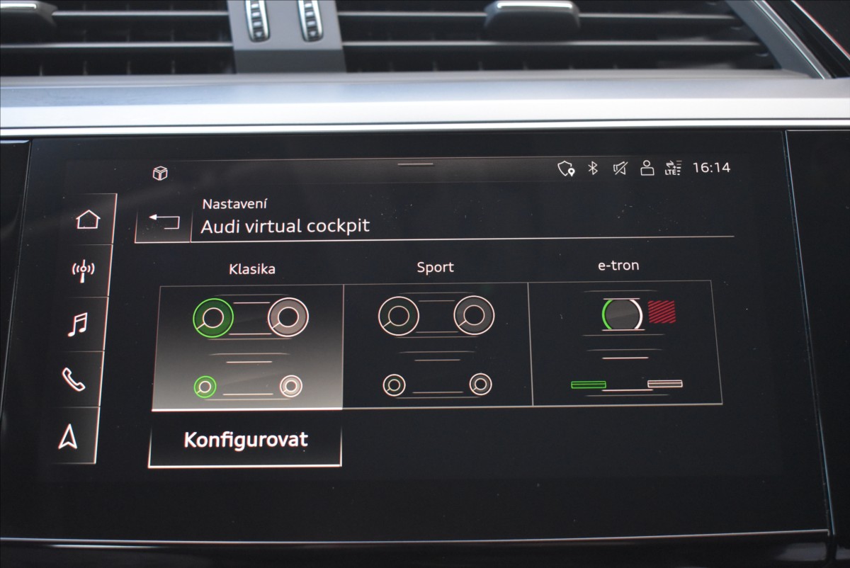 Audi e-tron 55  300KW Advanced Panorama - 40