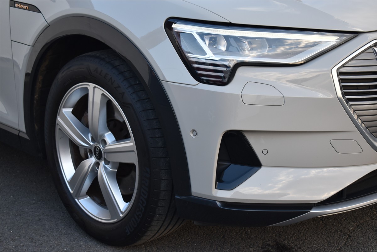 Audi e-tron 55  300KW Advanced Panorama - 3