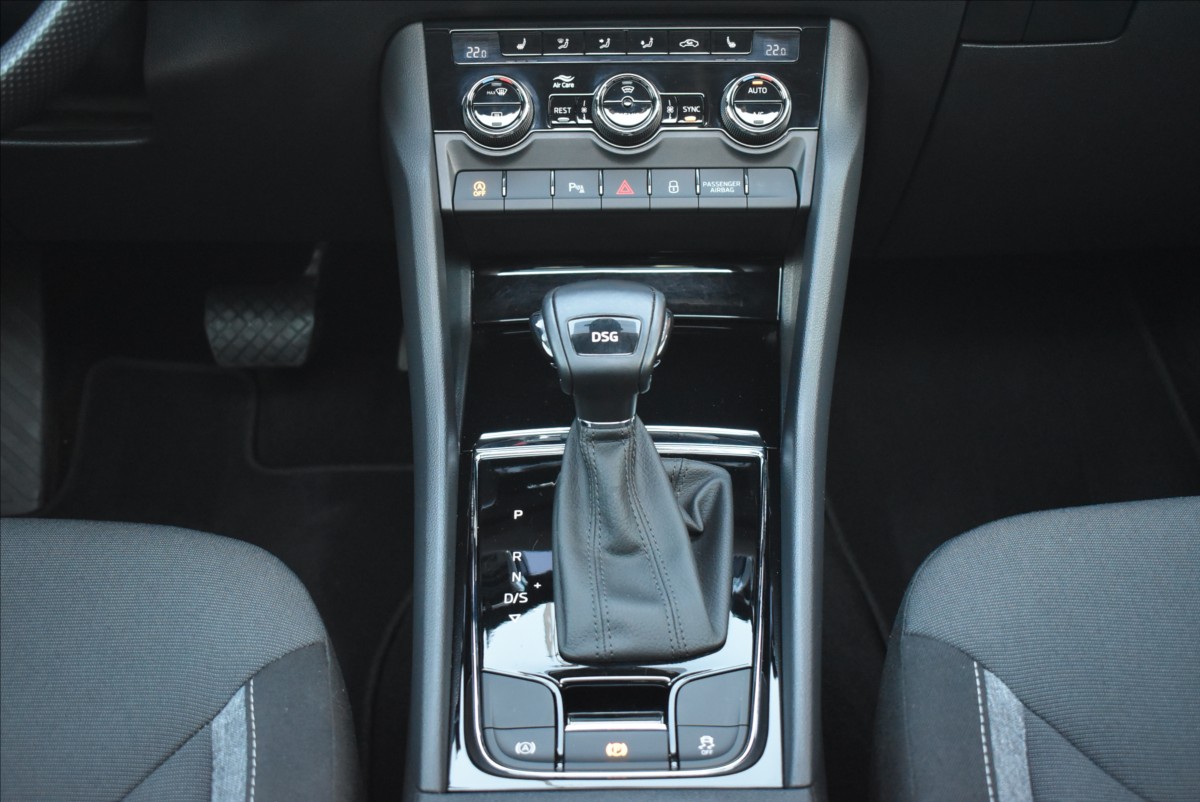 Škoda Kodiaq 2,0 TDi  DSG 125 Years Virtual Panorama - 17