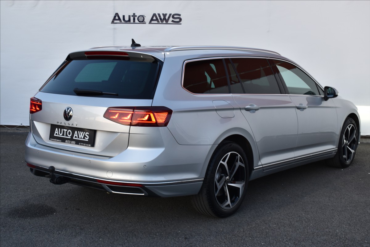 Volkswagen Passat 2,0 TDi  110kW Elegance Matrix Virtual - 5