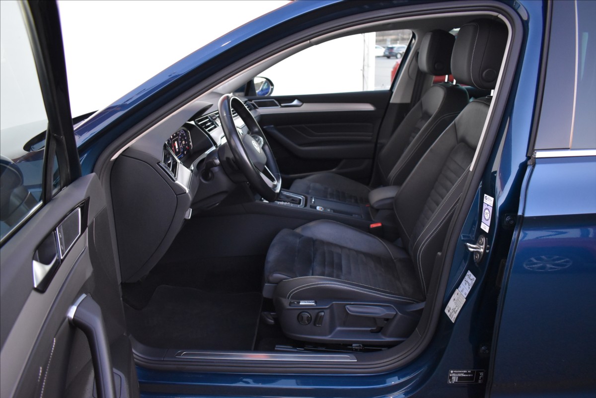 Volkswagen Passat 2,0 TDi  DSG Elegance Matrix Virtual - 18