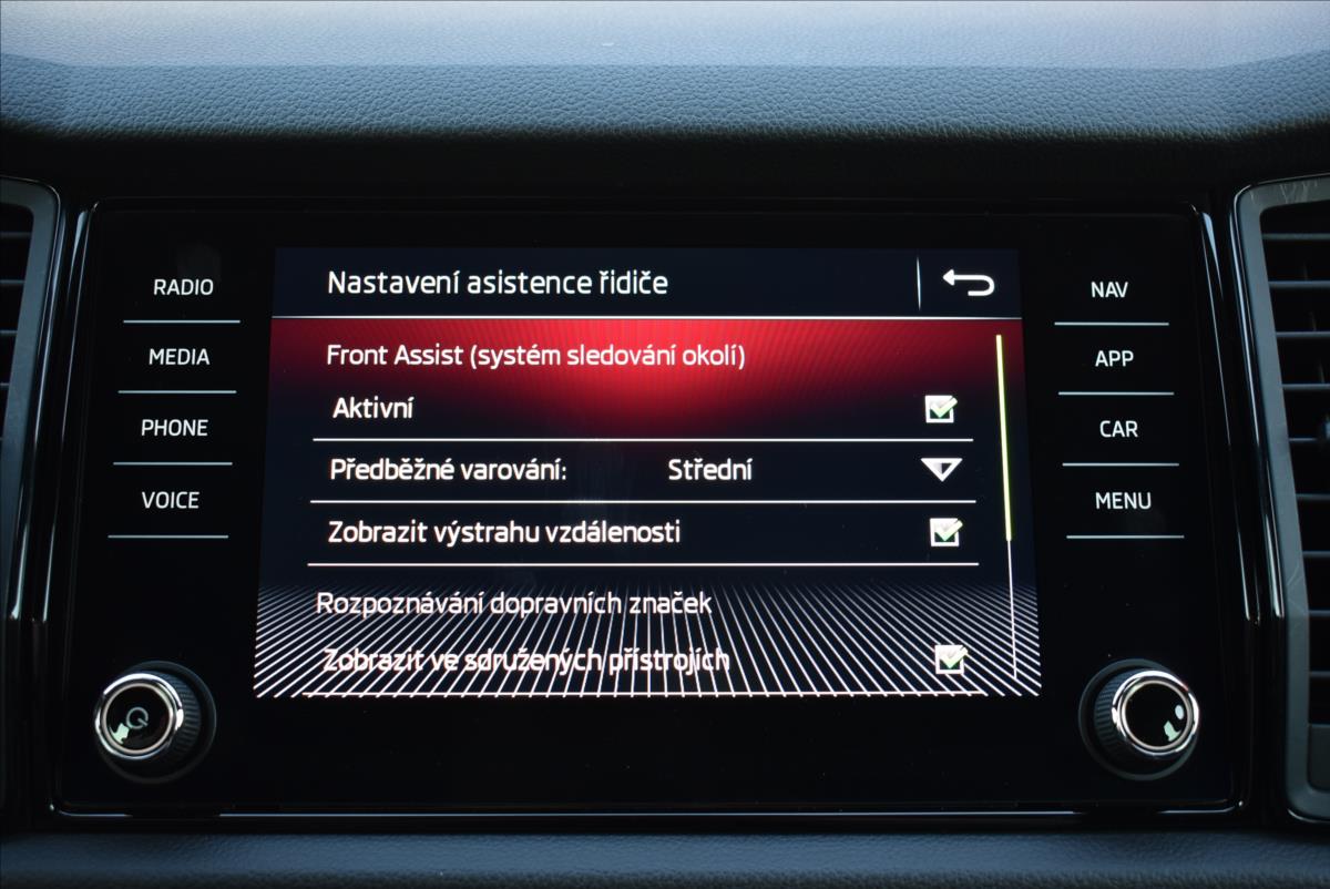Škoda Kodiaq 2,0 TDi  DSG Sportline Virtual Assist - 29