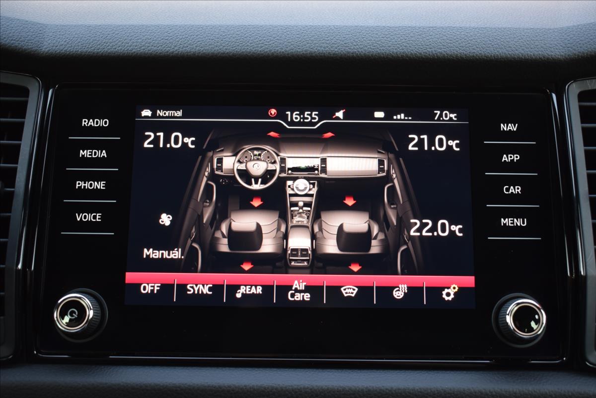 Škoda Kodiaq 2,0 TDi  DSG Sportline Virtual Assist - 38