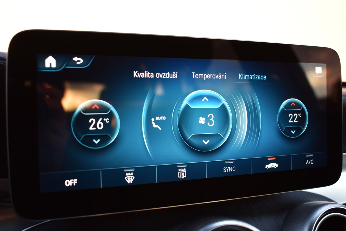 Mercedes-Benz GLC 2,0 300  de AMG 4Matic Assist LED - 43