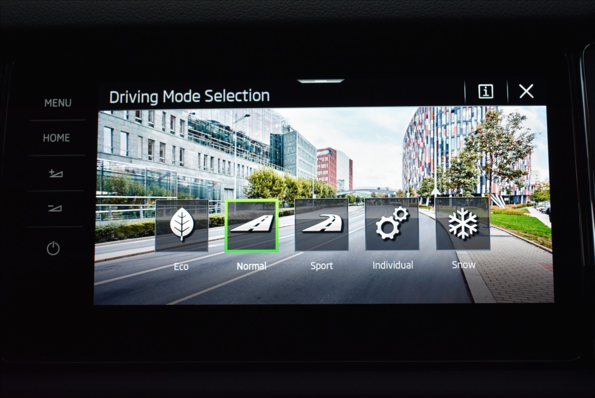 Škoda Kodiaq 2,0 TDi  DSG 4x4 125 Years LED Virtual - 34