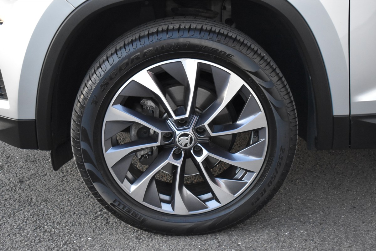 Škoda Kodiaq 2,0 TDi  DSG 4x4 125 Years LED Virtual - 3