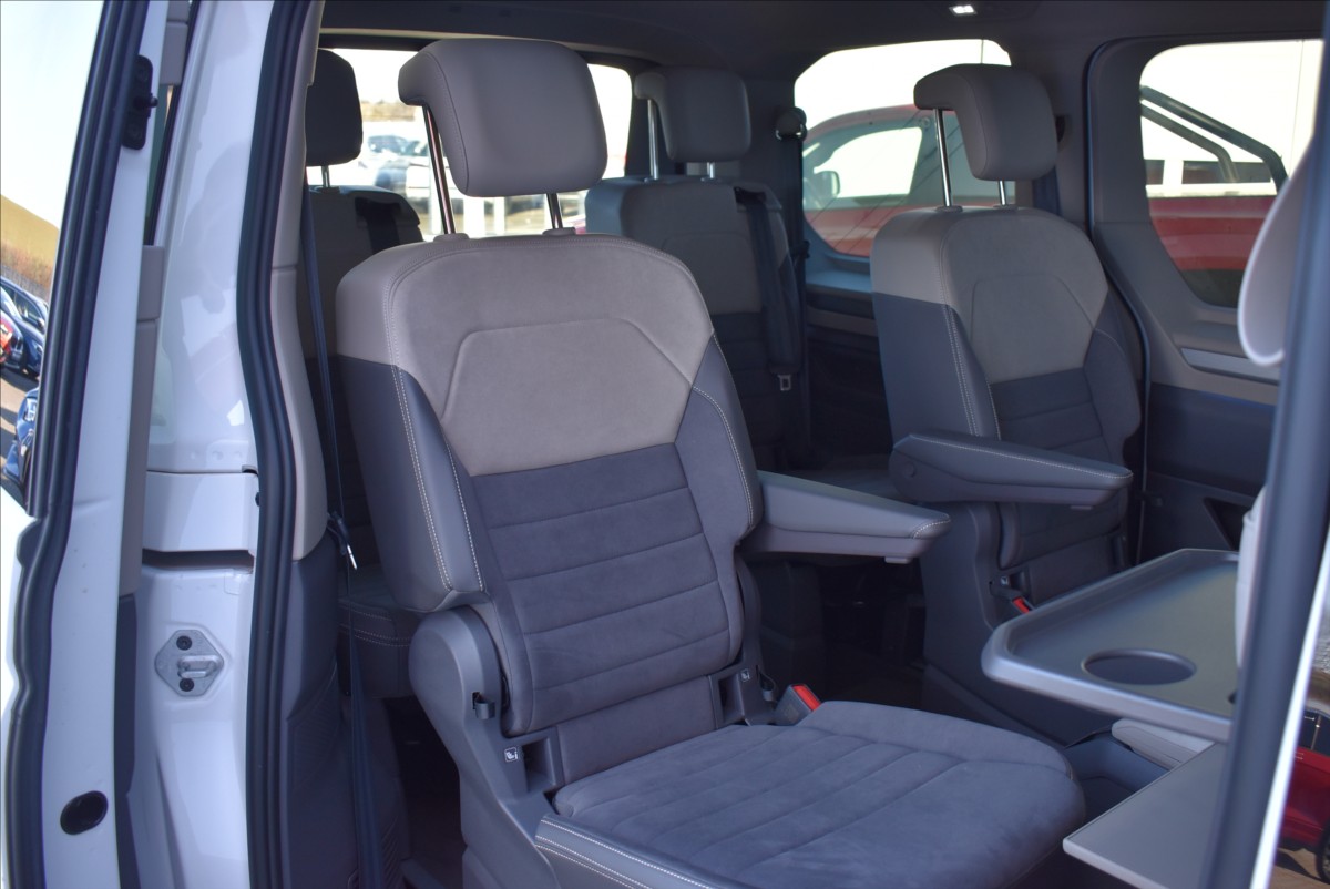 Volkswagen Multivan 2,0 TDi  DSG Edition IQ Drive Virtual - 11